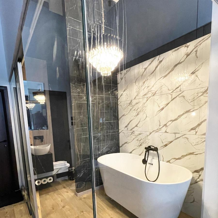 Lux Dabich 1 Apartment Нови Сад Екстериор снимка